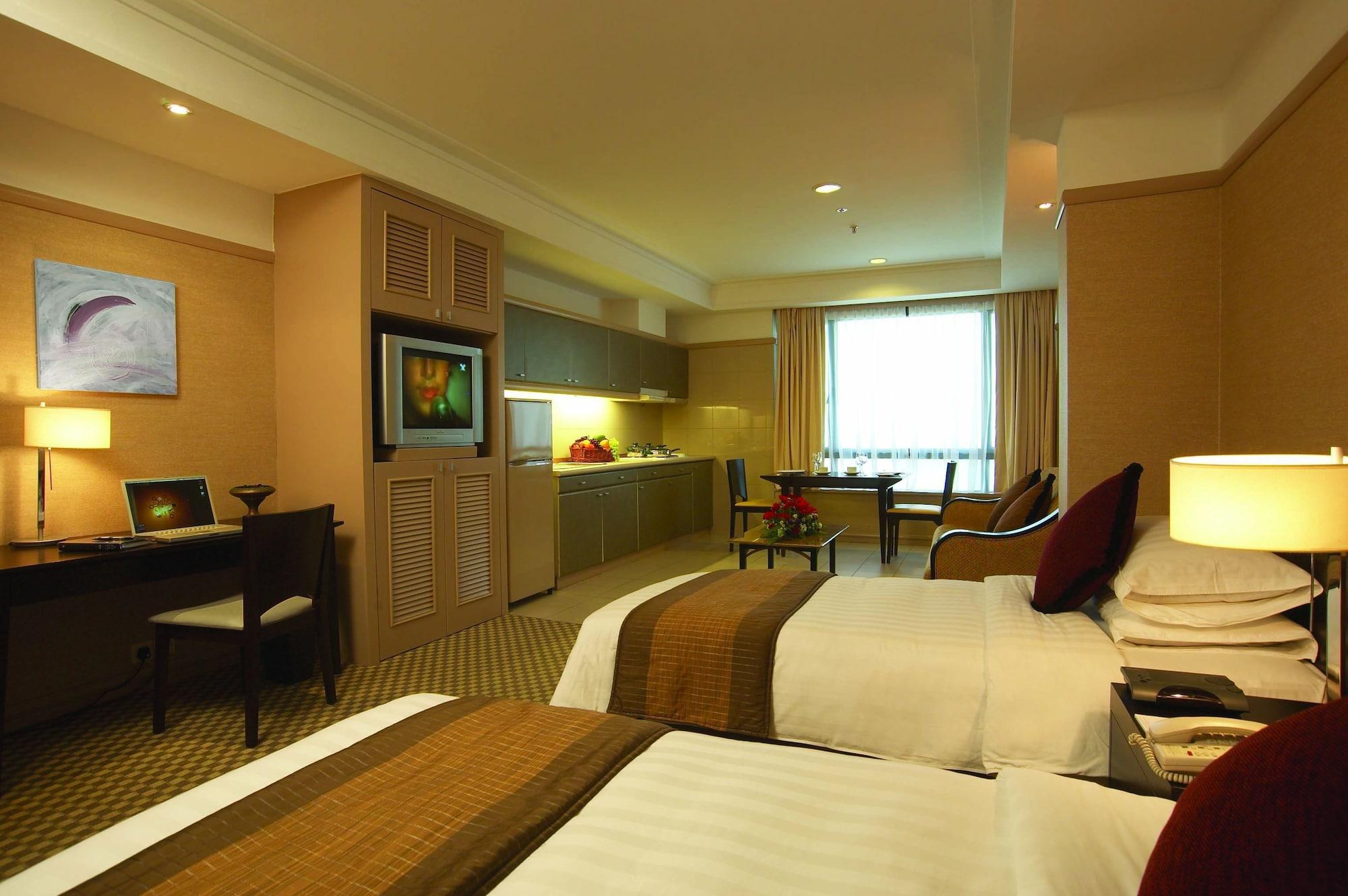 Pacific Regency Hotel Suites Kuala Lumpur Zewnętrze zdjęcie A typical studio apartment