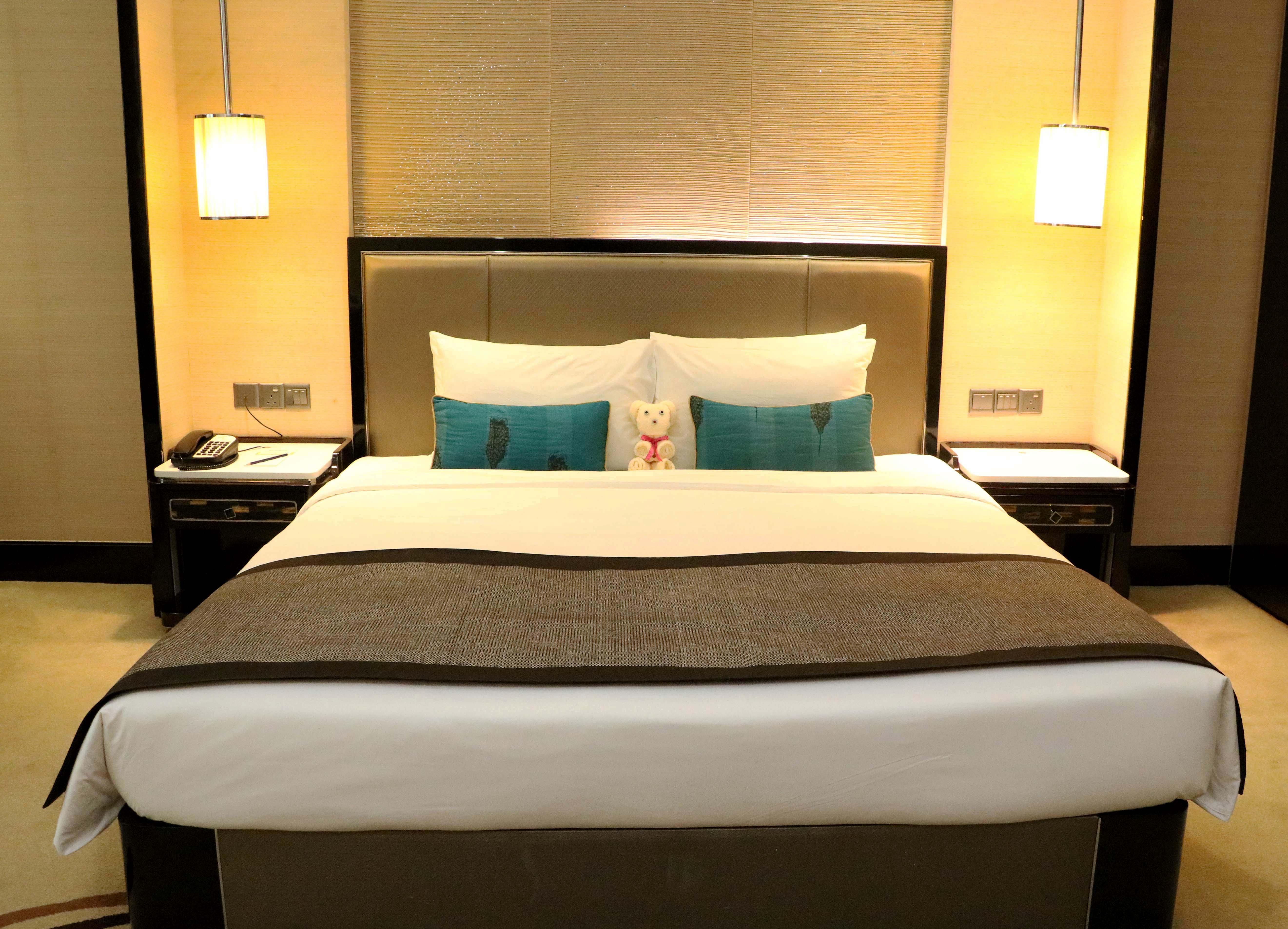 Pacific Regency Hotel Suites Kuala Lumpur Zewnętrze zdjęcie A bed