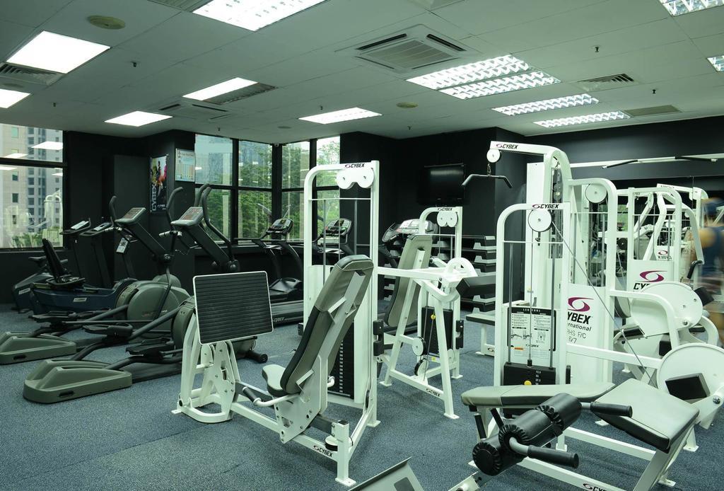 Pacific Regency Hotel Suites Kuala Lumpur Zewnętrze zdjęcie A typical gym